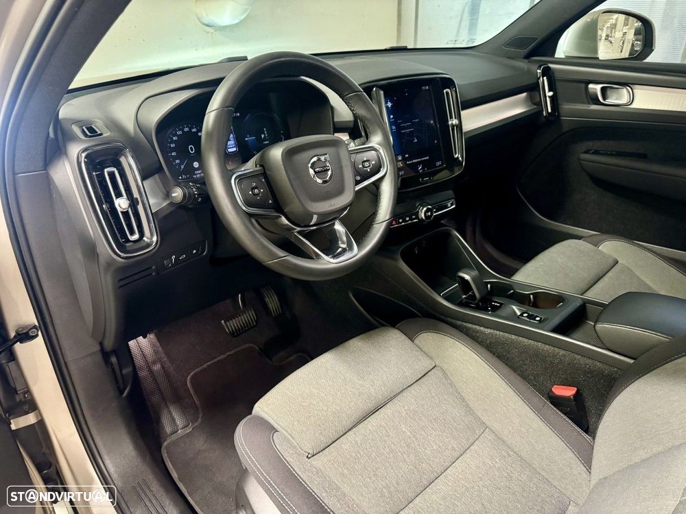 Volvo XC 40 1.5 T5 PHEV Momentum Plus - 13