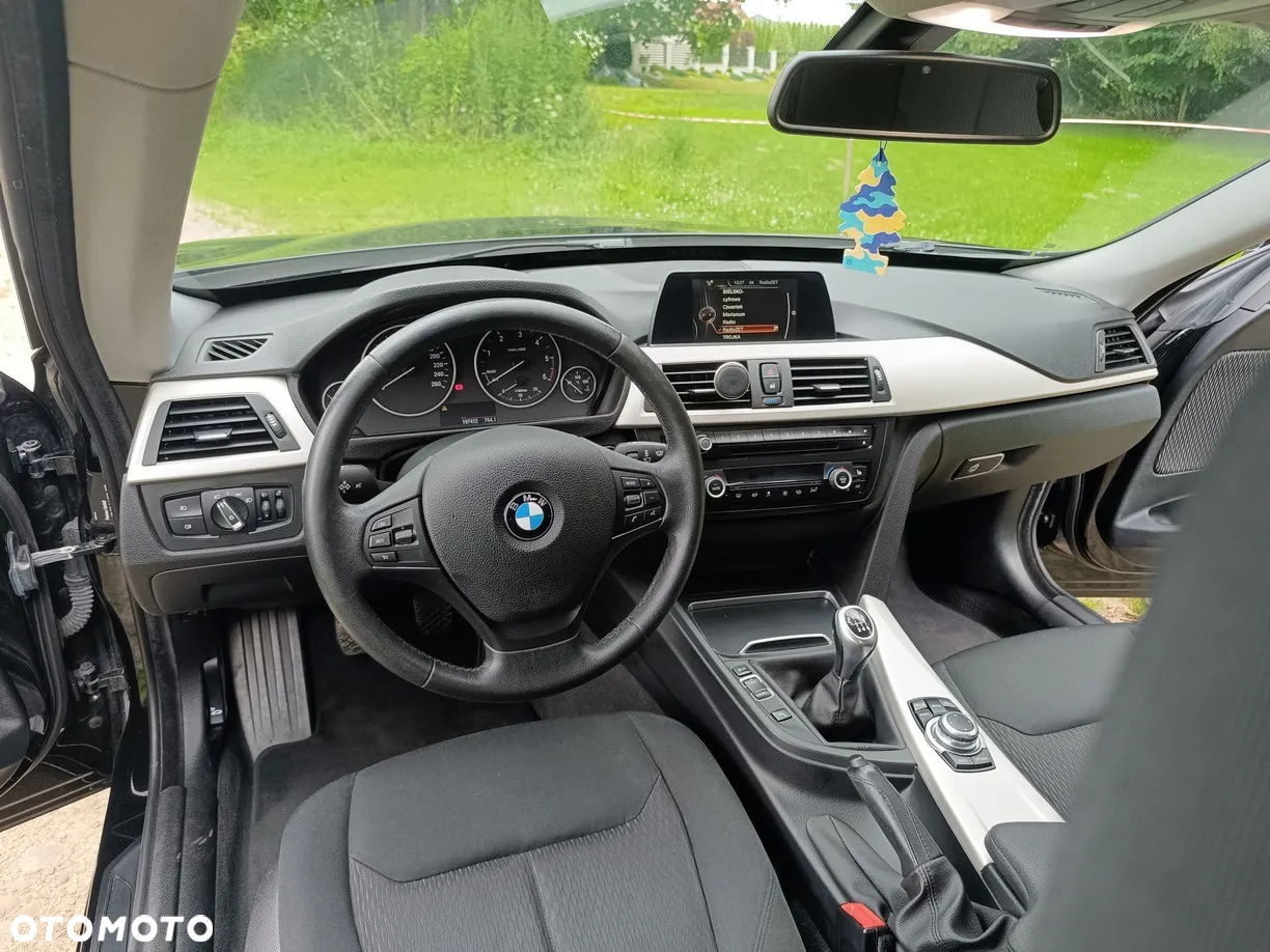 BMW 3GT 318d Advantage - 12