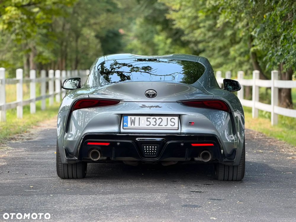 Toyota Supra 3.0 Turbo - 12