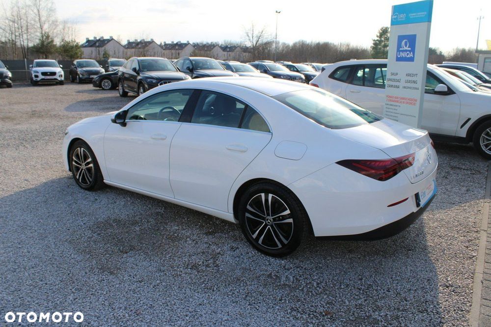 Mercedes-Benz CLA - 9