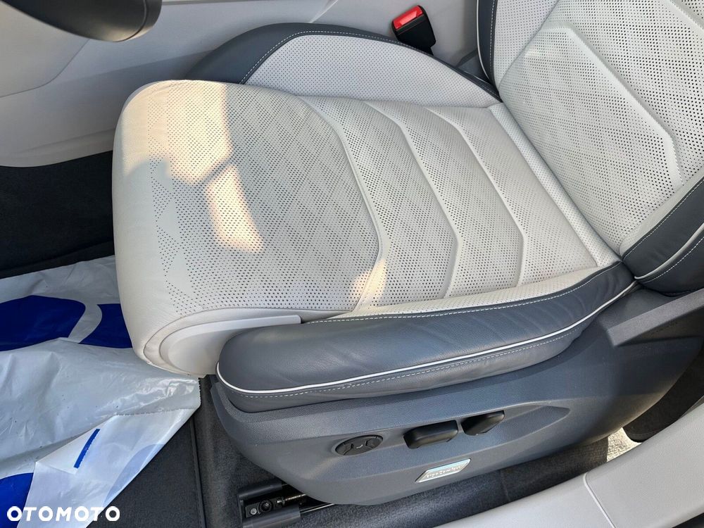 Volkswagen Touareg 3.0 V6 TDI SCR 4Mot Elegance - 13
