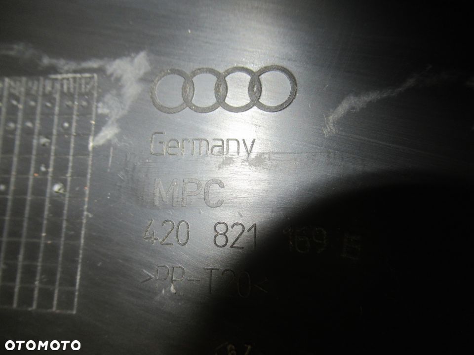 OSŁONA BŁOTNIKA PRAWEGO AUDI R8 2006-2015 rok - 10