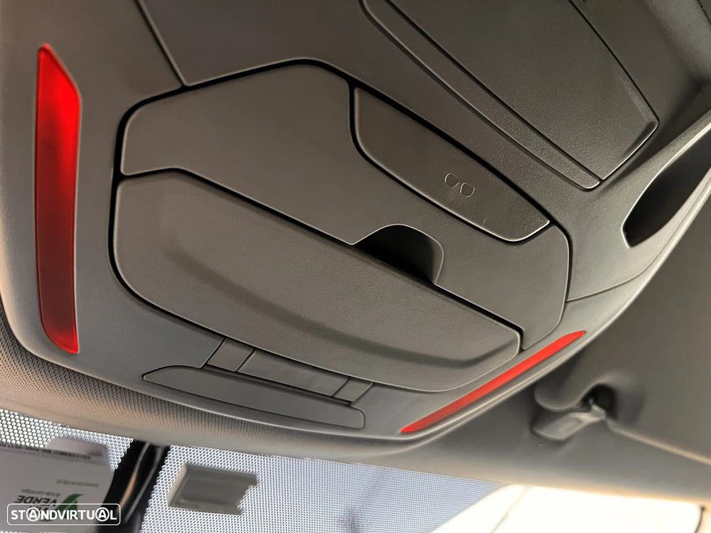 Ford S-Max 2.2 TDCi DPF Titanium X - 21