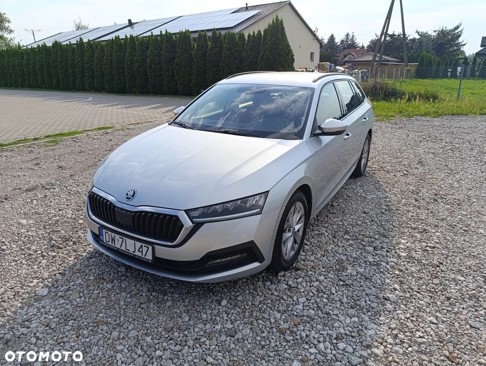 Skoda Octavia 2.0 TDI Ambition - 1