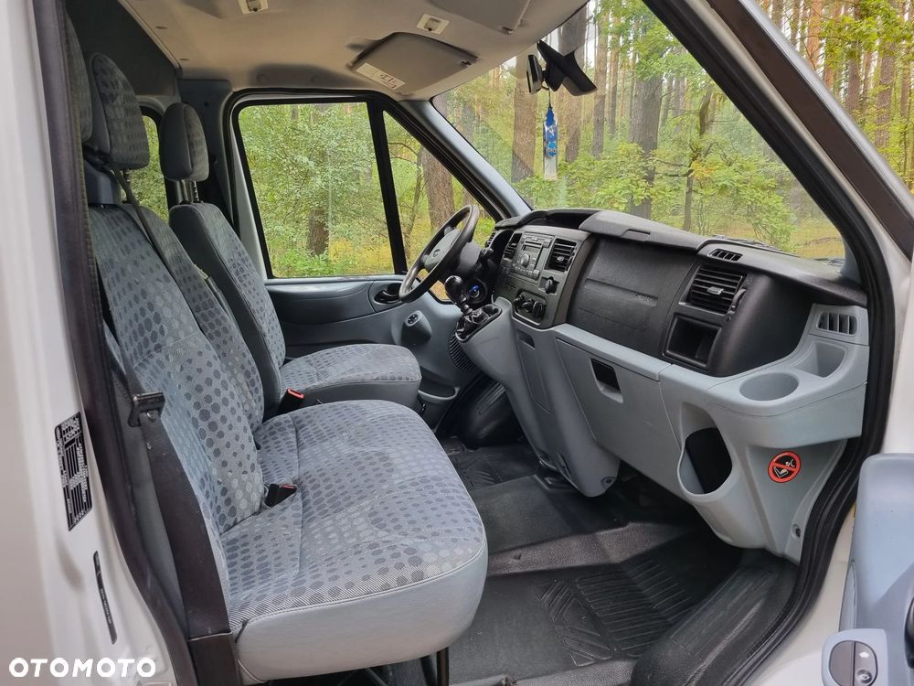 Ford Transit Tourneo Trend - 18