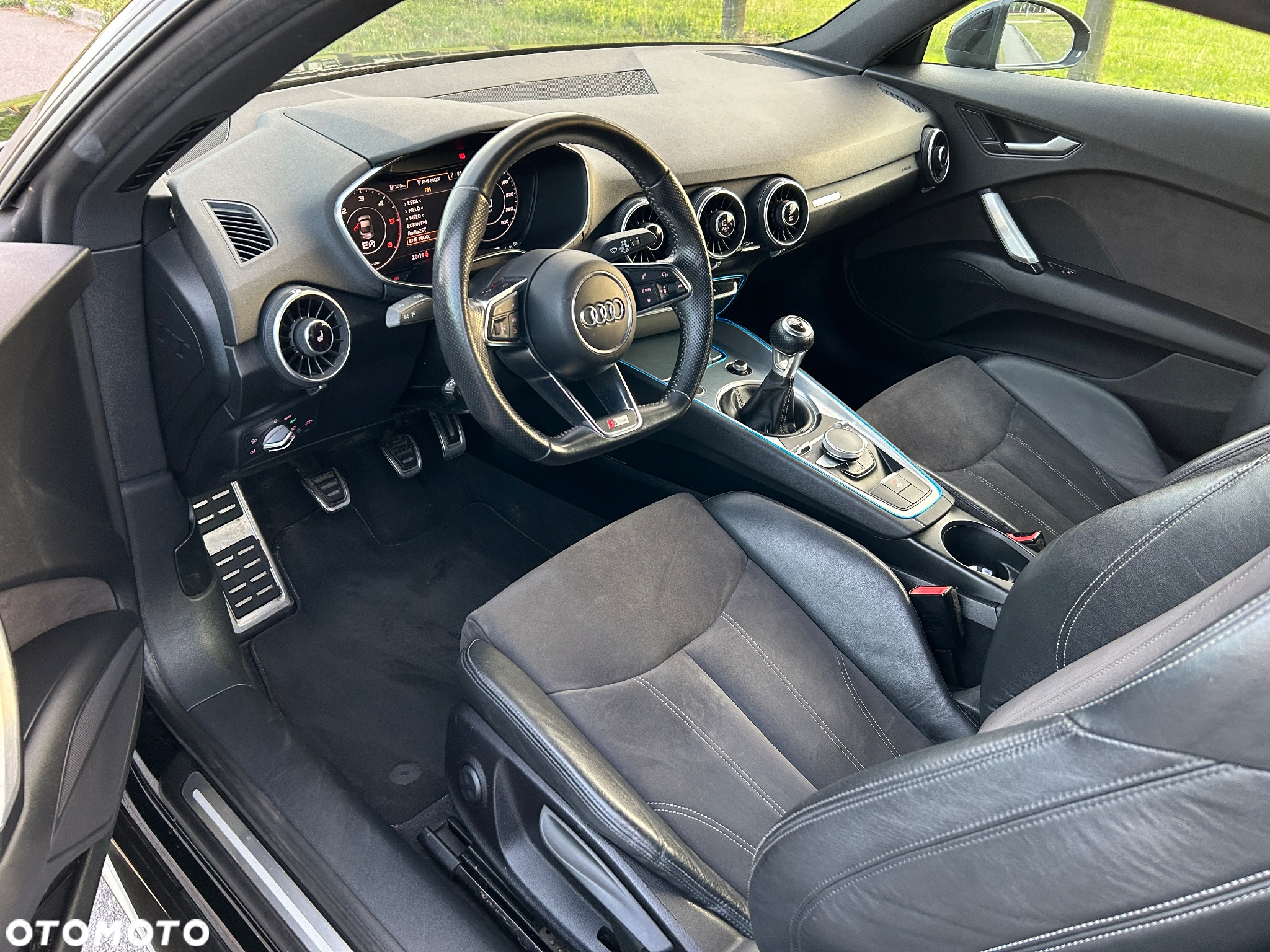 Audi TT Coupé 2.0 TDI ultra - 11