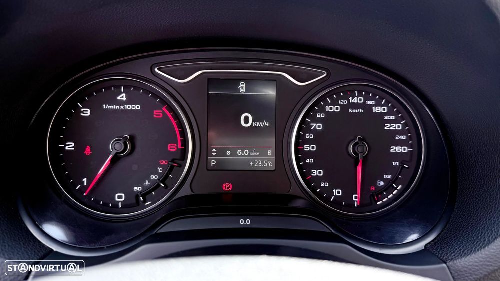 Audi A3 1.6 TDI (clean diesel) S tronic Attraction - 9