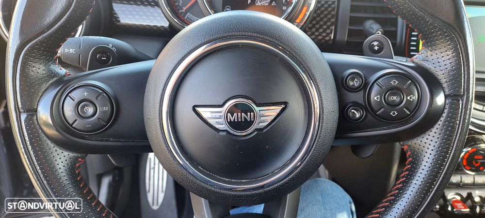 MINI 3 Portas John Cooper Works Auto Desportiva - 2