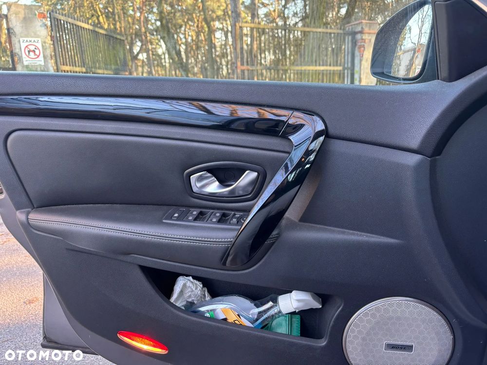 Renault Laguna 2.0 dCi Black Edition - 24