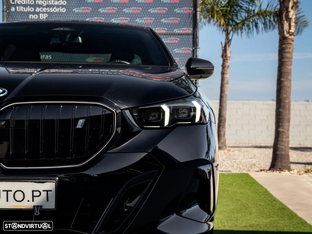 BMW i5 eDrive40 Pack Desportivo M - 16