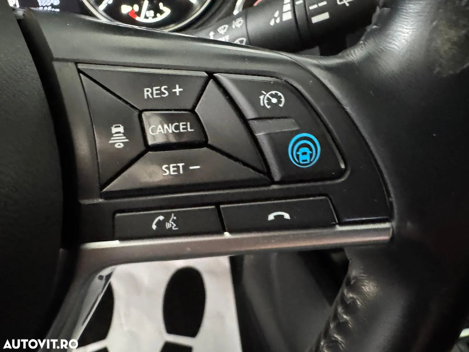 Nissan X-Trail 1.7 dCi ALL-MODE 4x4i Xtronic N-Connecta - 13