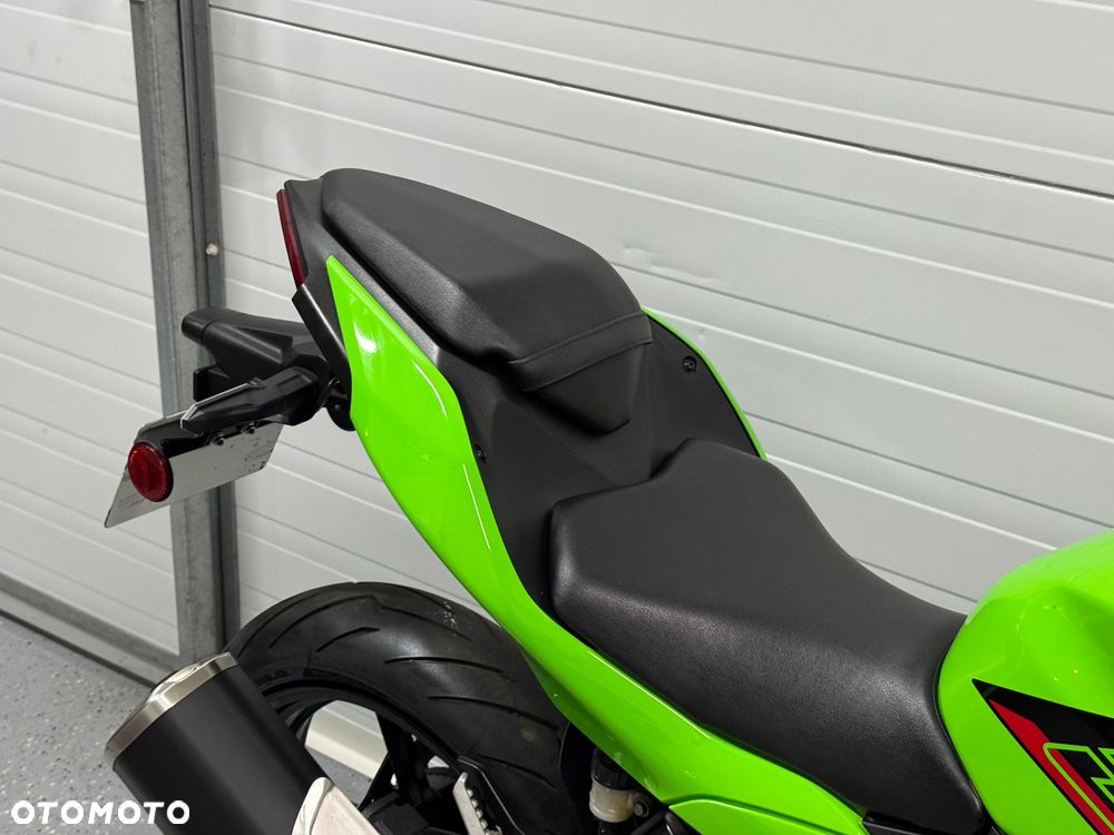 Kawasaki Ninja - 12