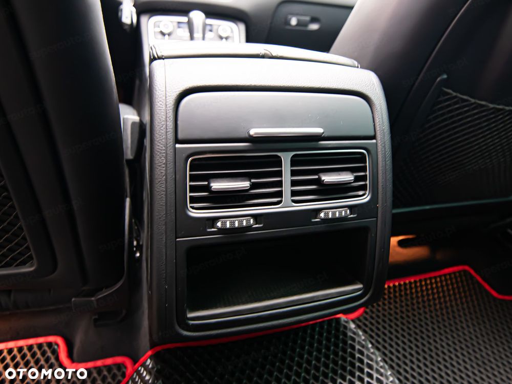 Volkswagen Touareg 3.0 V6 TDI BMT - 25