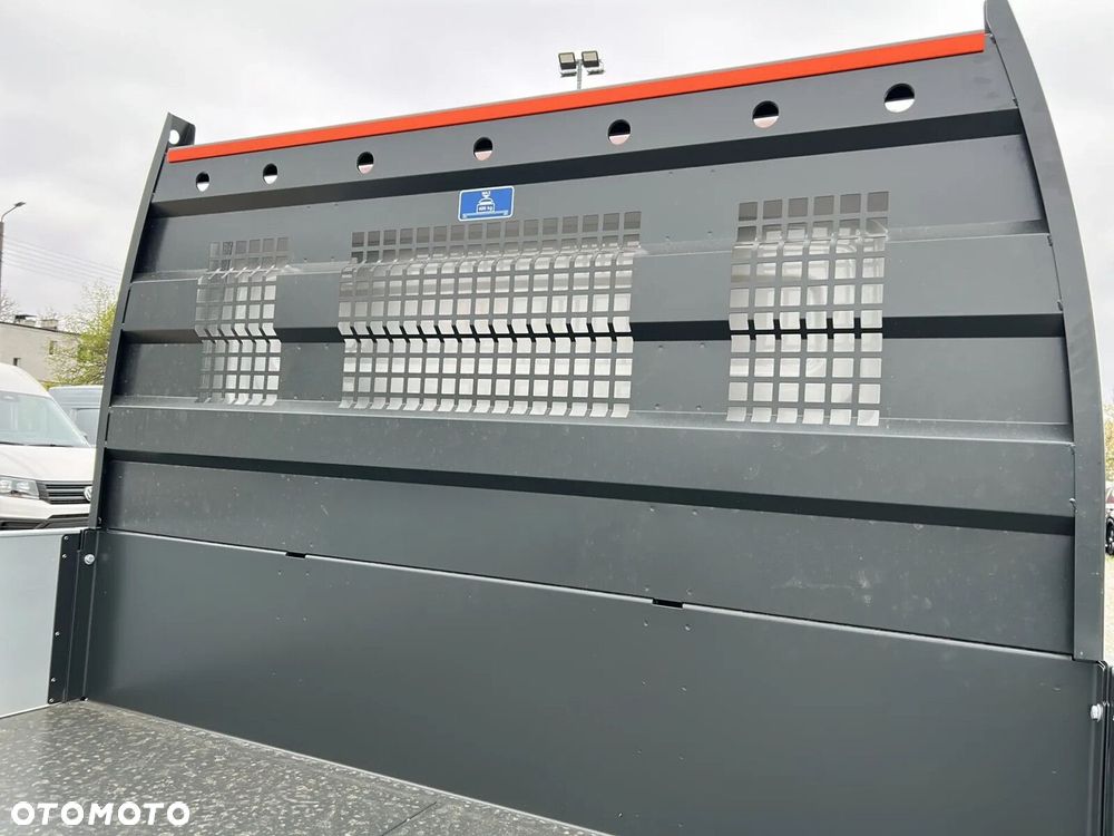 Volkswagen Crafter 35 WYWROTKA/ 7 os./Podw. Kabina L4, 2.0BiTDI 163 KM, r.o. 4490 mm - 15