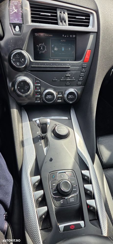 Citroën DS5 HDi 165 Aut. SportChic - 15