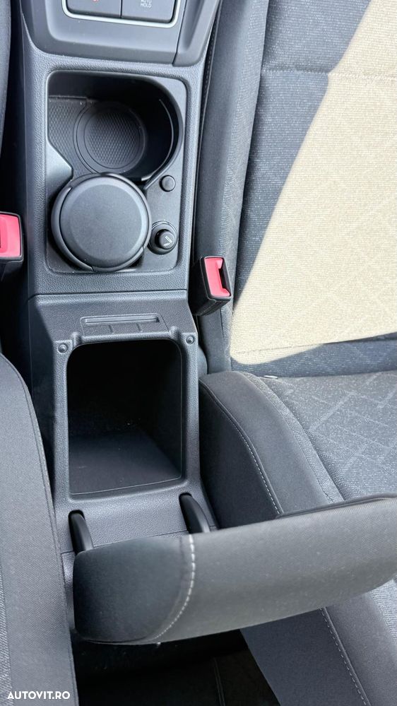 Volkswagen Golf 1.0 TSI Life - 22