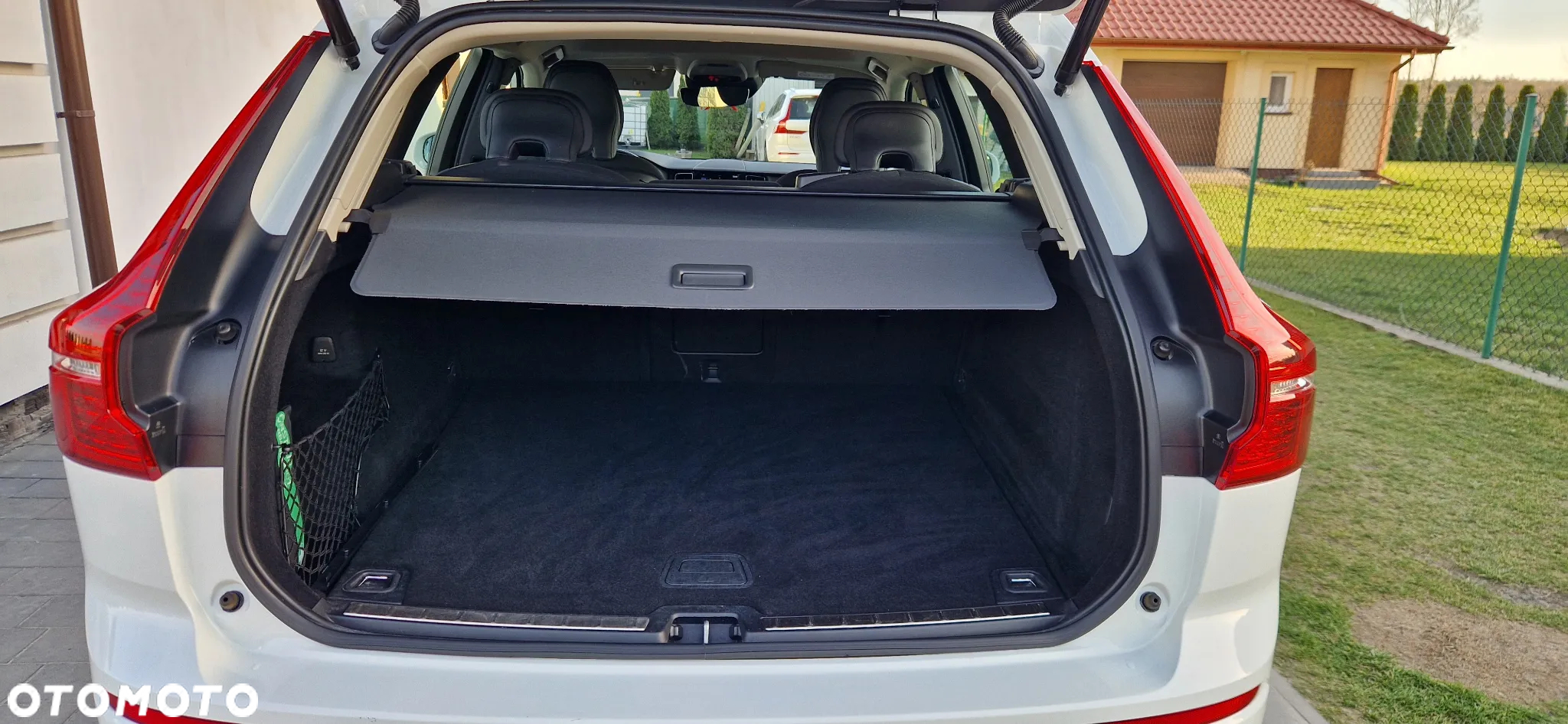 Volvo XC 60 B4 D AWD Geartronic Momentum - 23