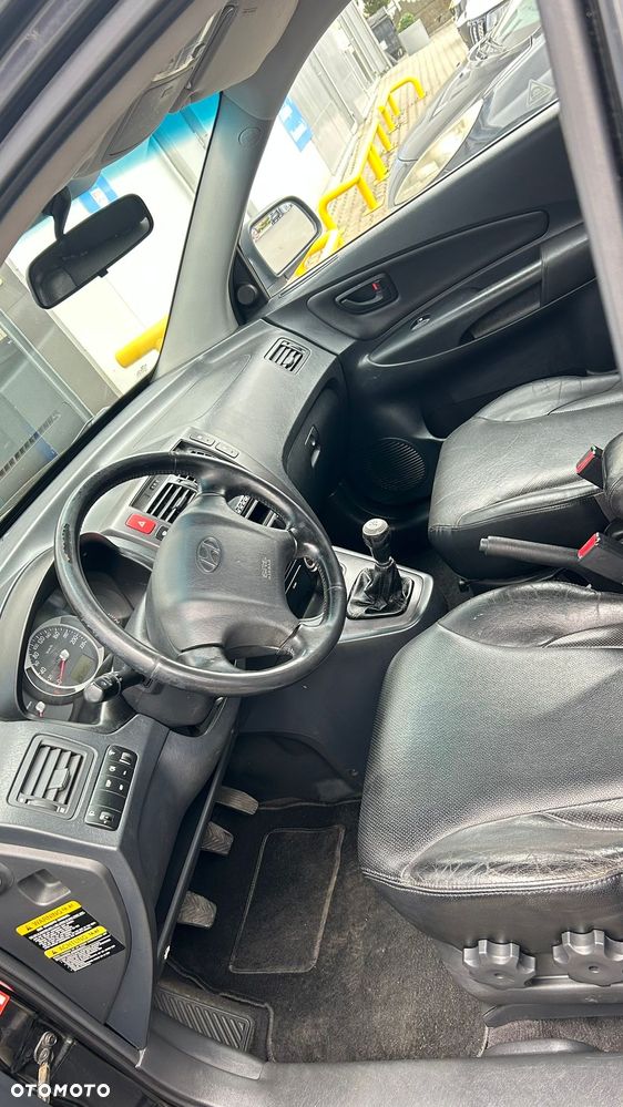 Hyundai Tucson 2.0 Active / Style - 15