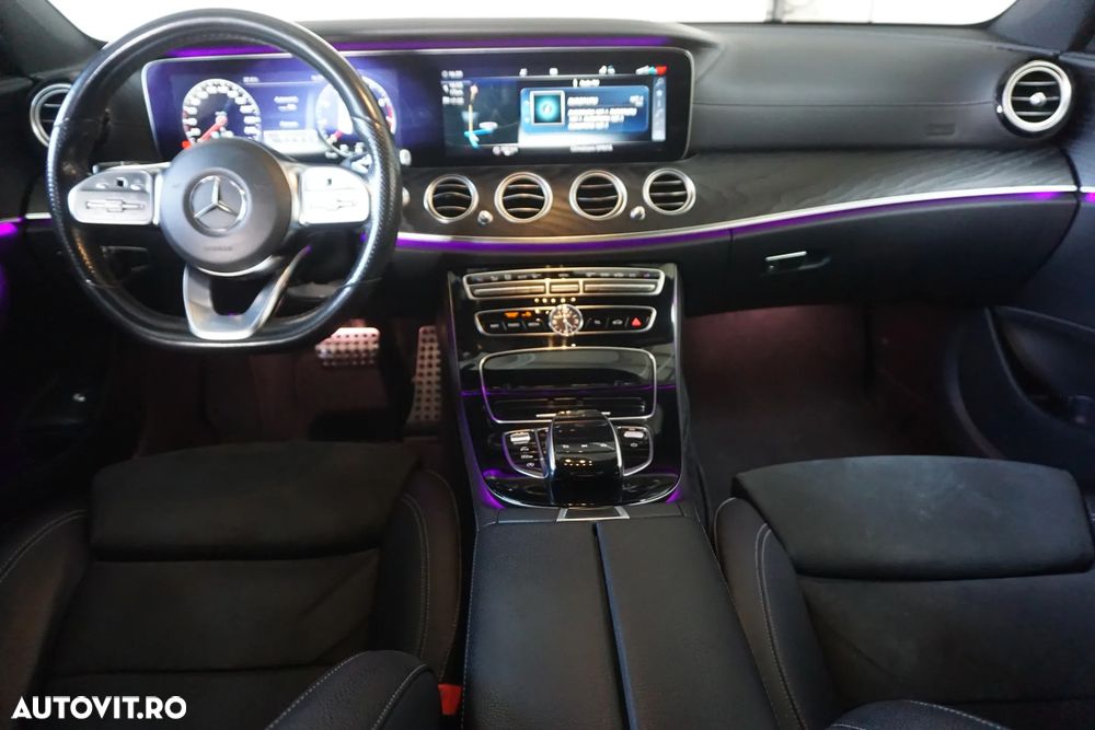 Mercedes-Benz E 200 4MATIC Aut. - 25
