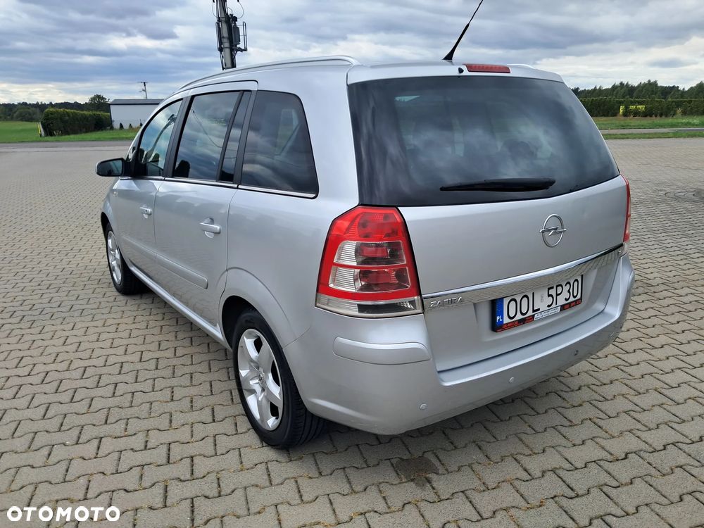 Opel Zafira 1.8 Edition 111 Jahre - 15