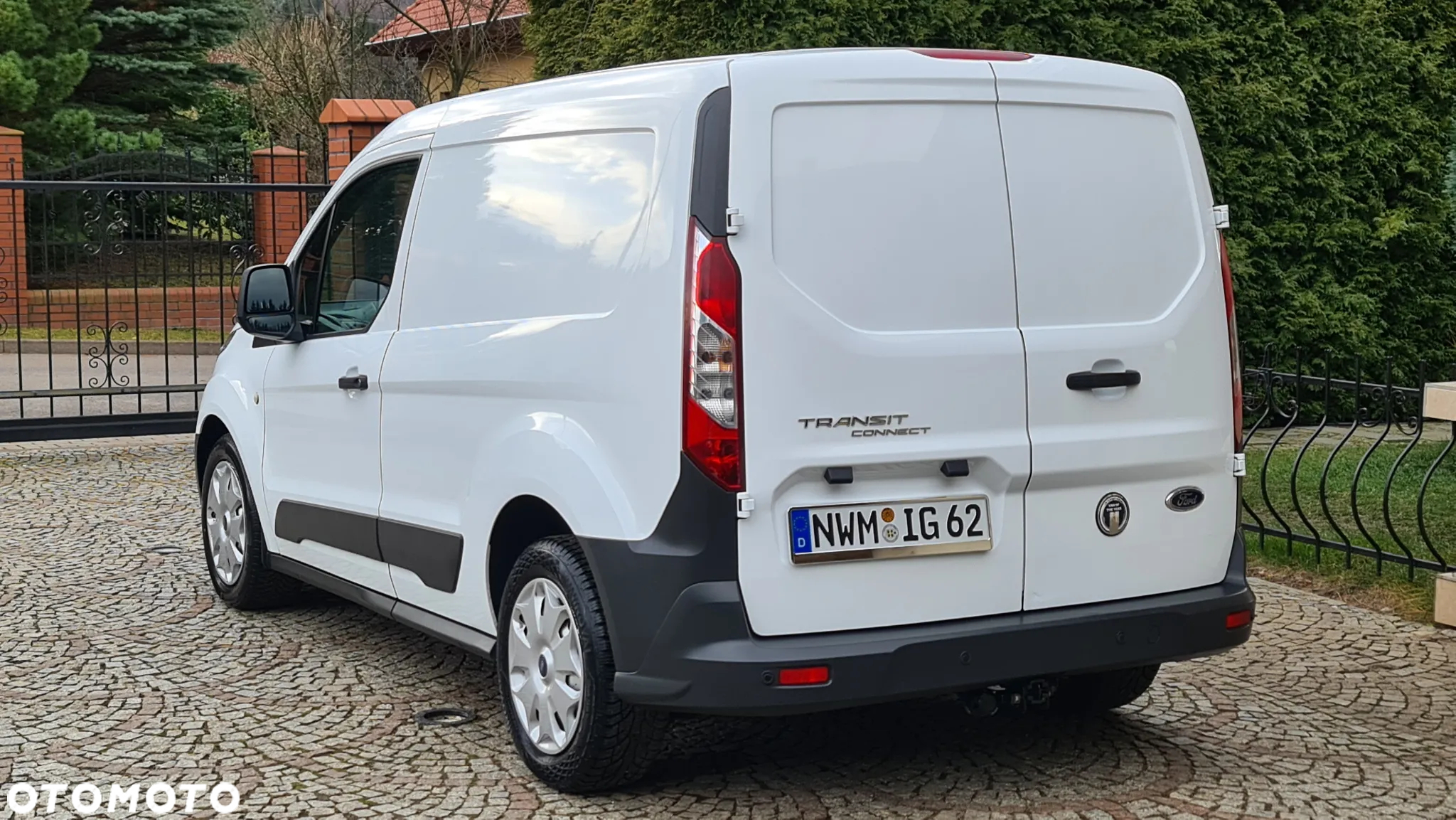 Ford TRANSIT CONNECT KLIMATYZACJA WEBASTO HAK PIĘKNY - 5