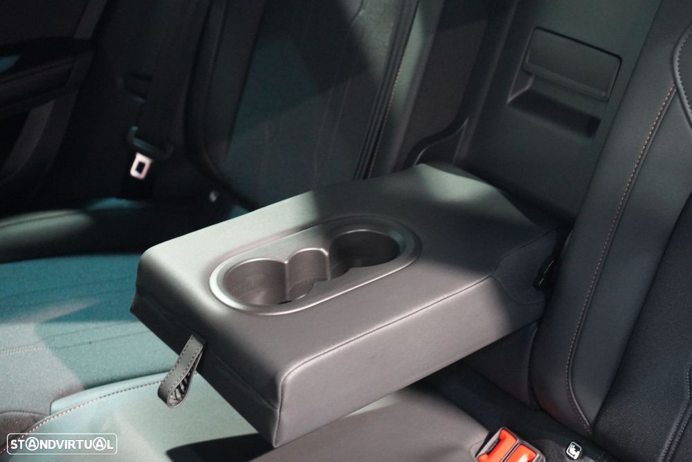 Cupra Formentor 1.5 e-Hybrid DSG - 35