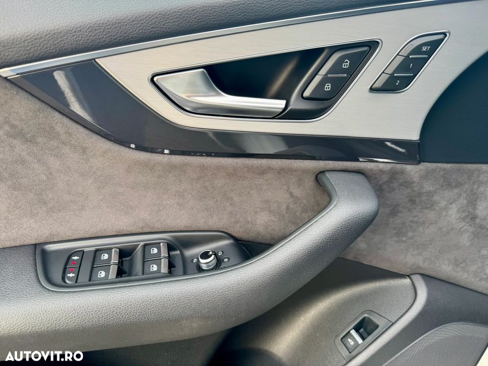 Audi Q7 50 TDI quattro Tiptronic S line - 12