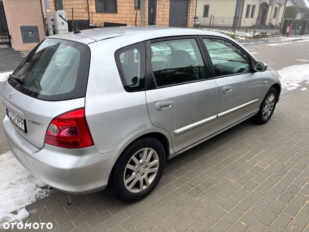 Honda Civic 1.6i ES - 3