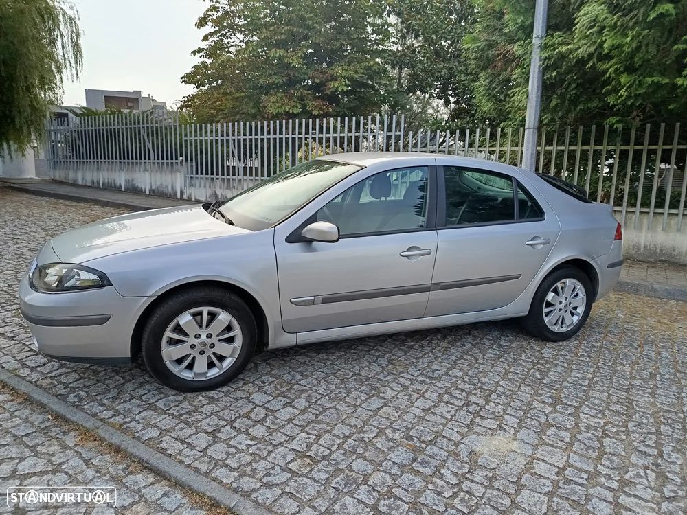 Renault Laguna 1.9 dCi Privilège Luxe - 4