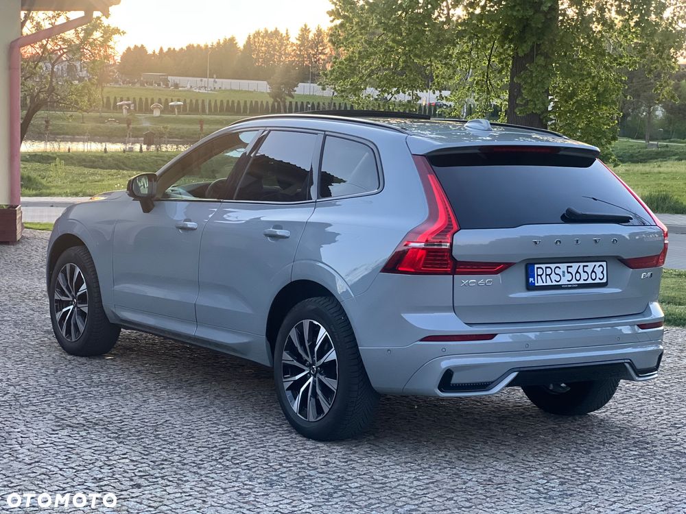 Volvo XC 60 B4 D AWD Geartronic RDesign - 18