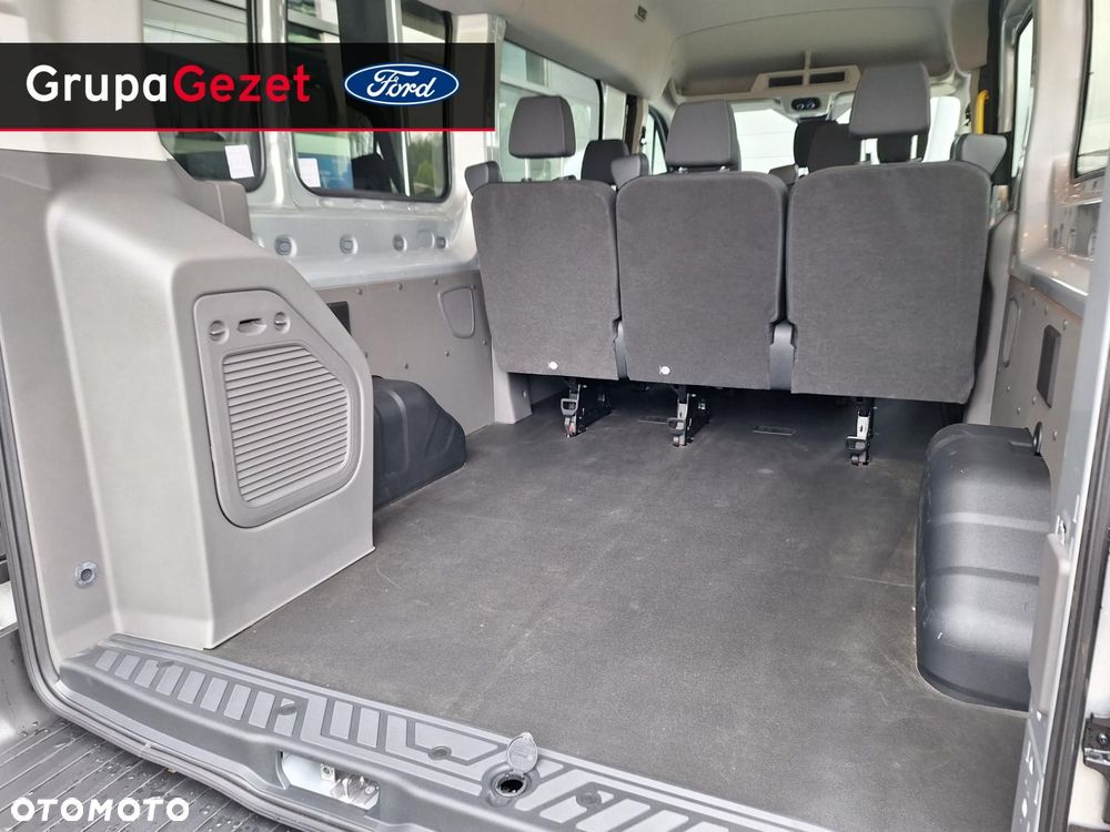 Ford Transit - 24