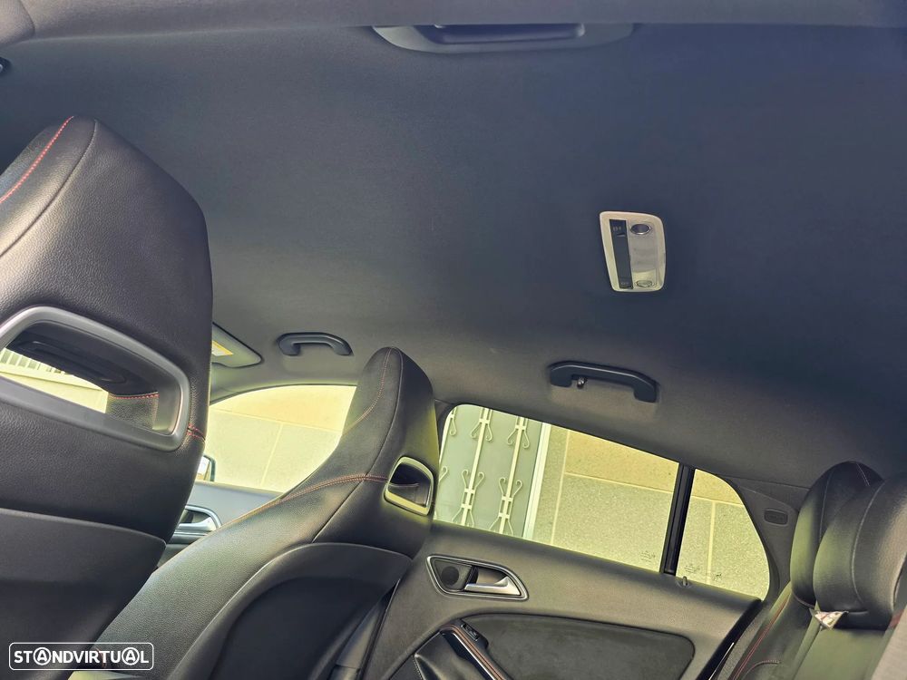 Mercedes-Benz CLA 180 d Shooting Brake AMG Line Aut. - 58