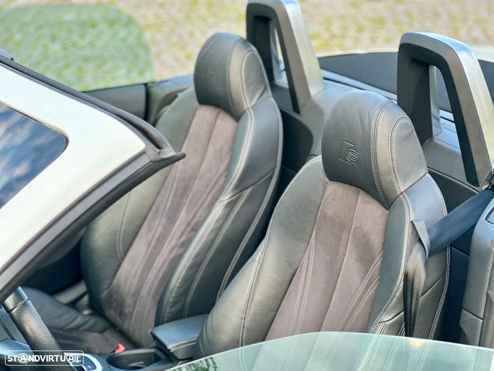 Audi TT Roadster 2.0 TFSi S-line - 31