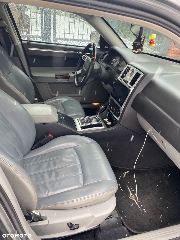 Chrysler 300C 3.0 V6 CRD - 13