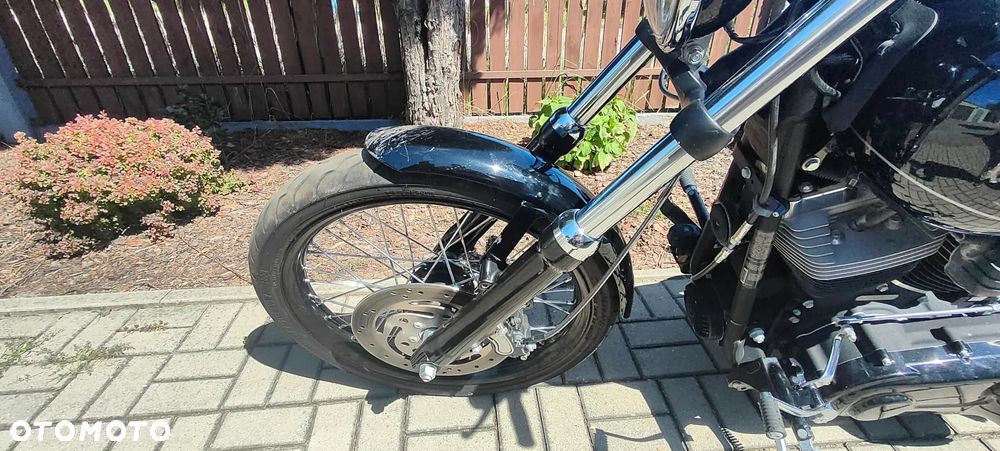 Harley-Davidson Softail Blackline - 11