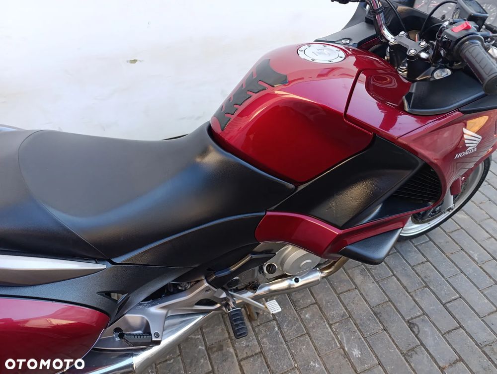 Honda NTV - 24