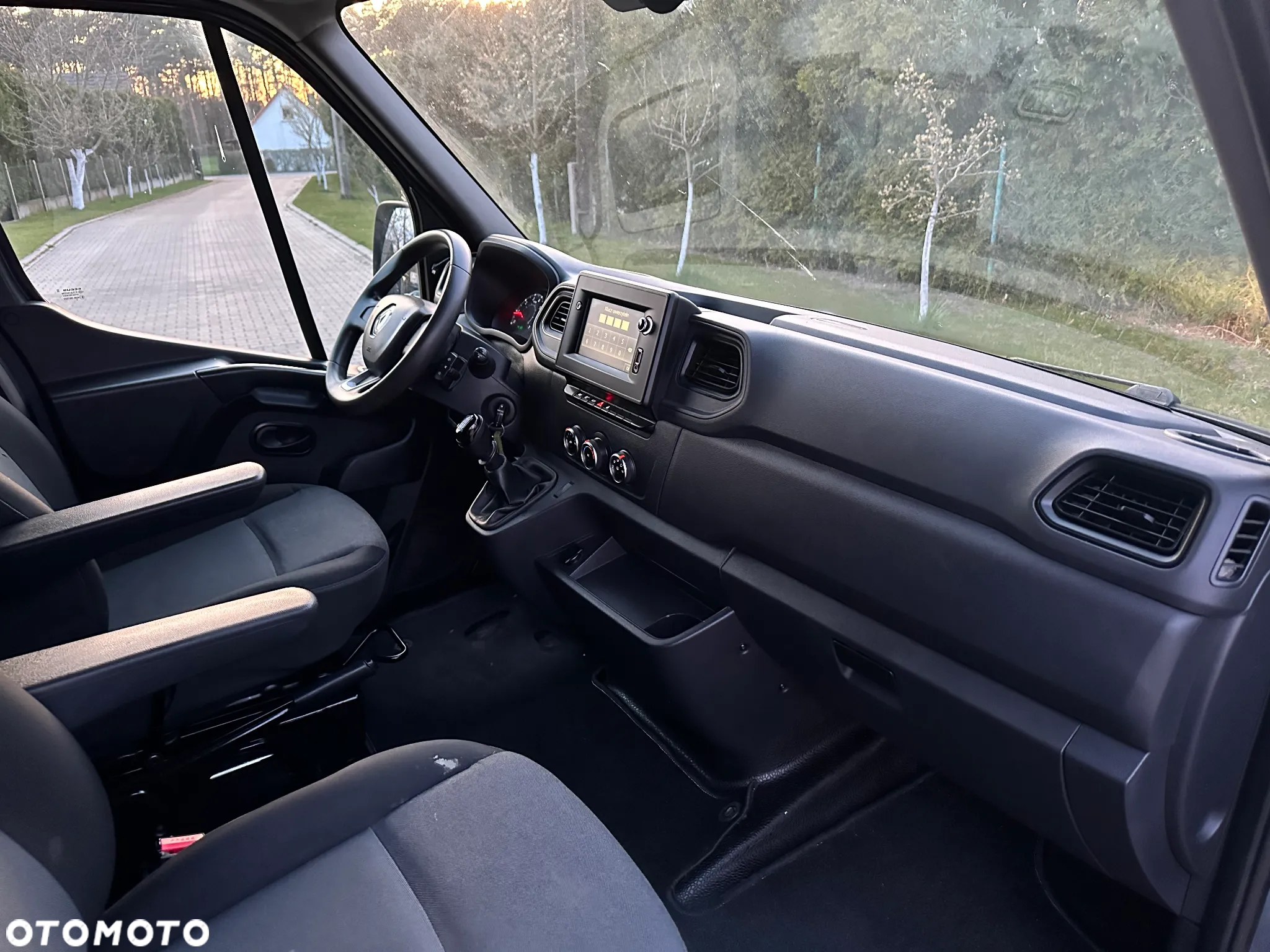 Renault Master - 11