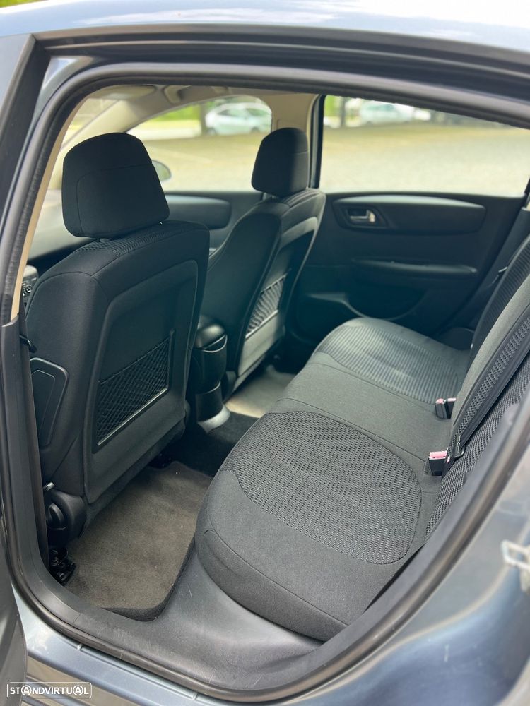 Citroën C4 1.4 16V VTR Pack - 11