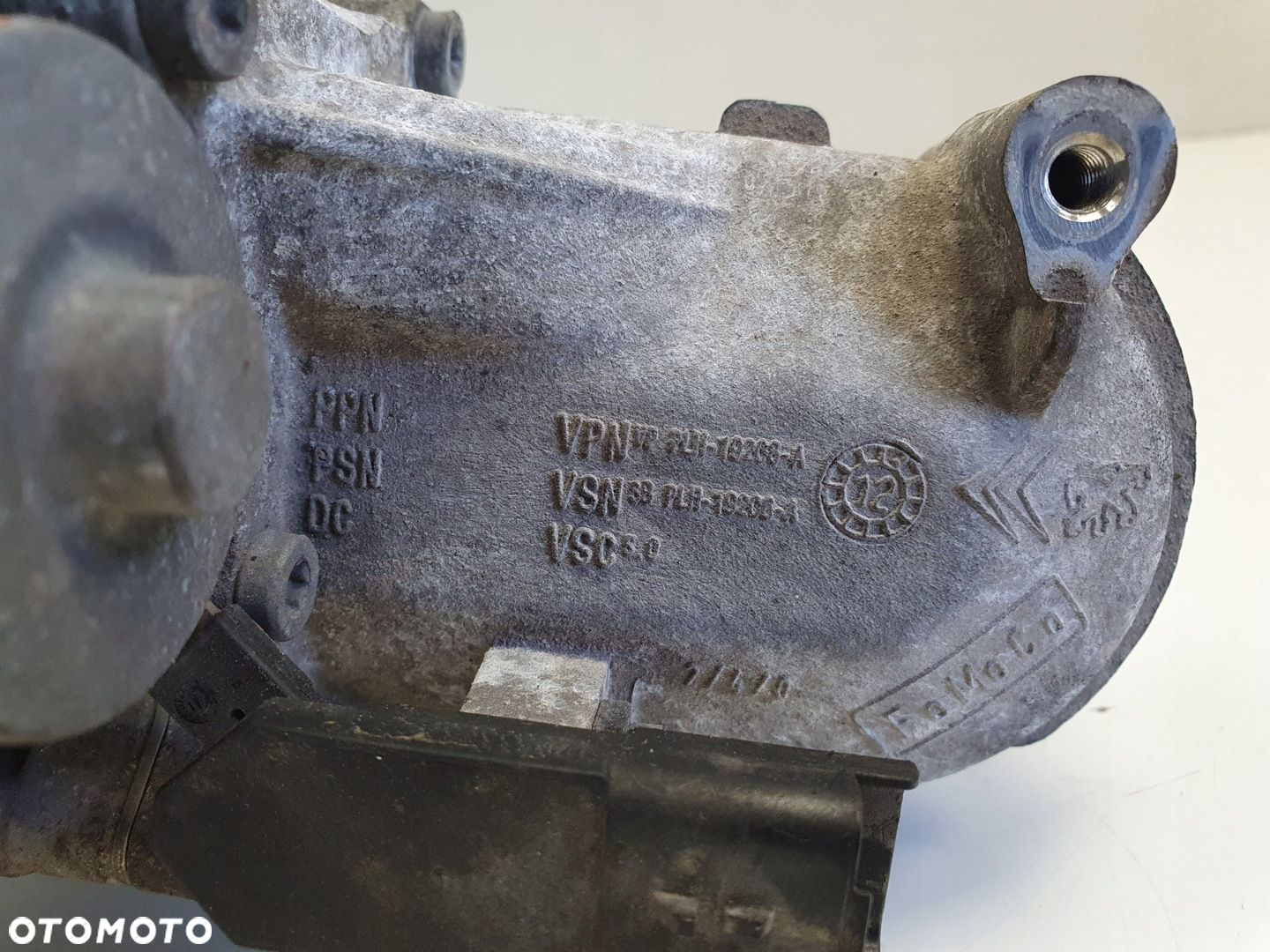 Ford Focus MK3 1.6 TDCI CHŁODNICA SPALIN egr 702209040 - 7