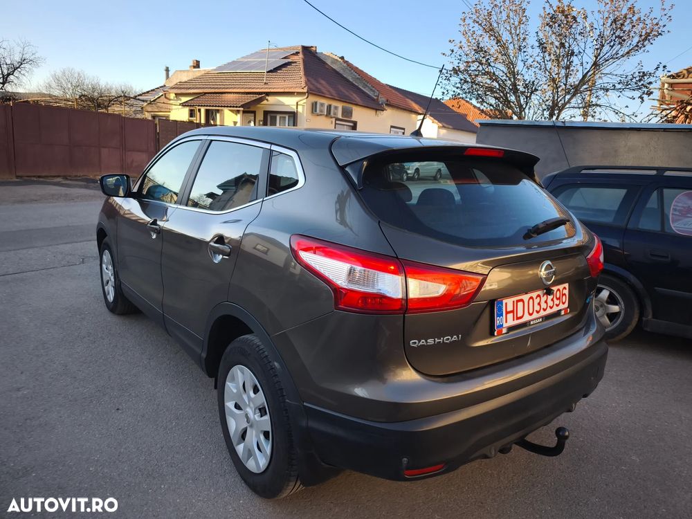 Nissan Qashqai 1.6 DCI Xtronic N-Connecta - 5