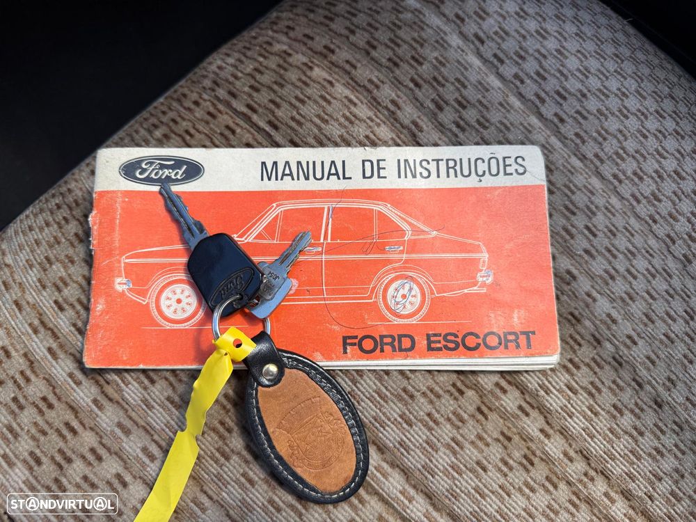 Ford Escort - 21