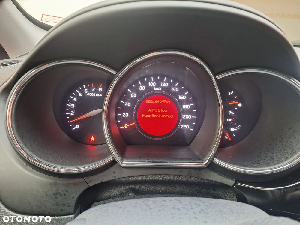 Kia Rio 1.4 Dream Team Edition - 17