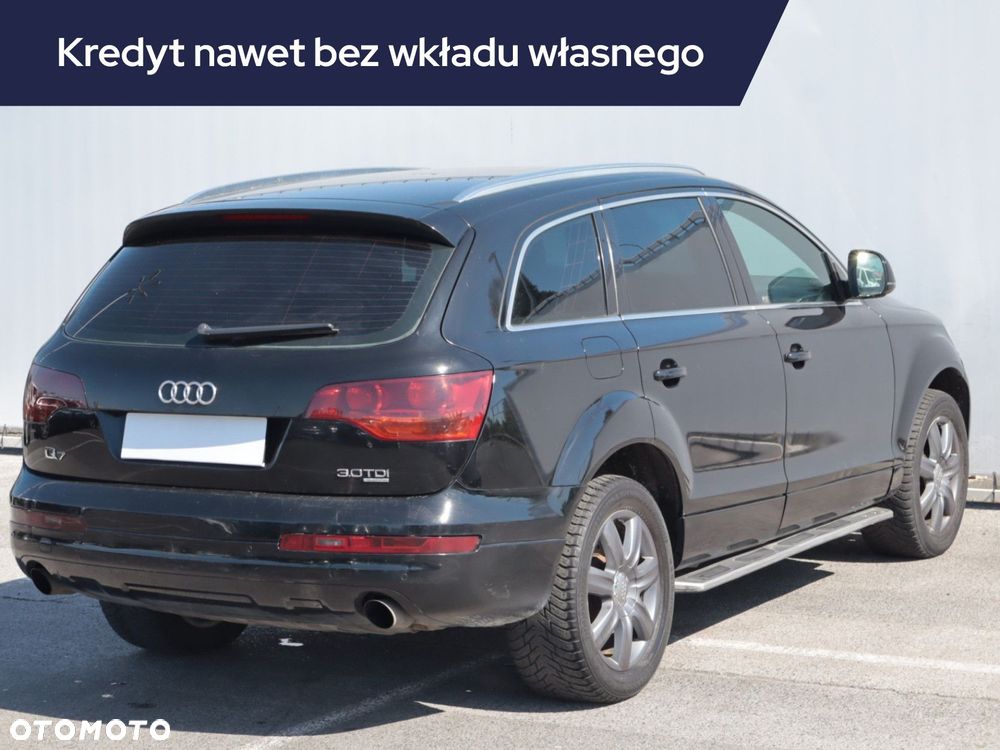 Audi Q7 - 7