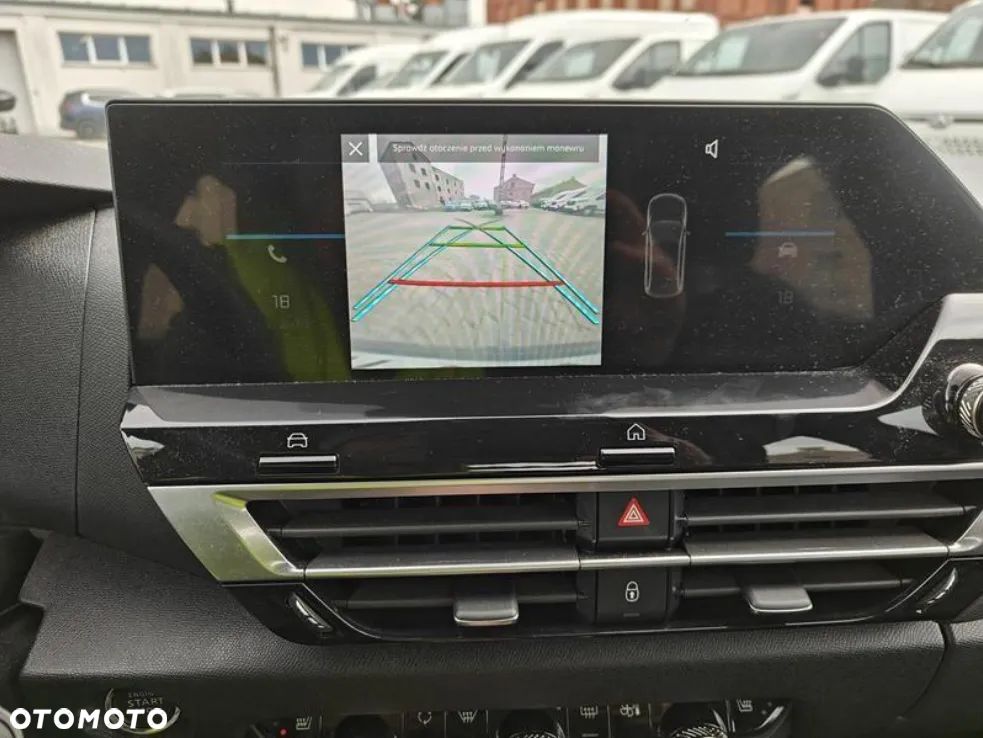 Citroën C4 1.2 PureTech Feel Pack S&S EAT8 - 9