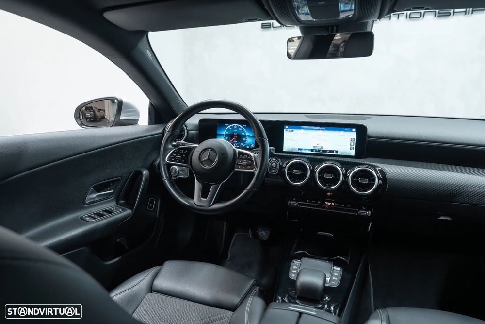 Mercedes-Benz CLA 180 d Shooting Brake Business Solutions.Grande Frota Aut. - 17