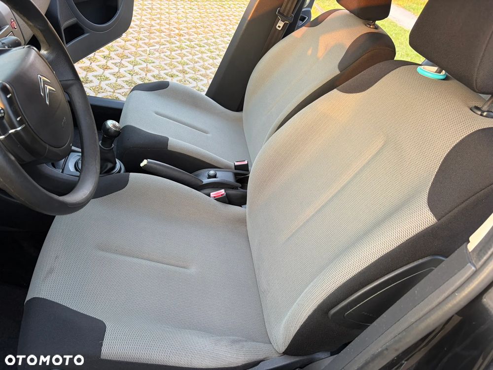 Citroën C4 1.4 16V Impress - 10