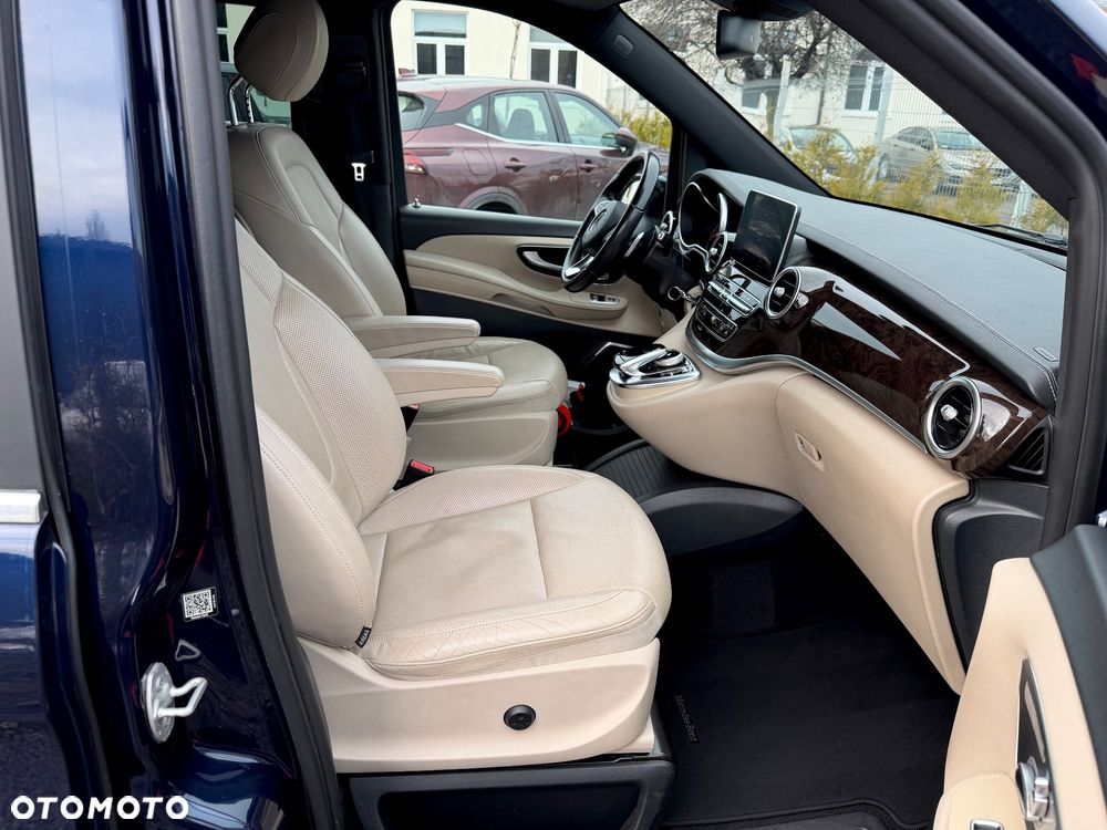 Mercedes-Benz Klasa V 250 (BlueTEC) d Avantgarde 7G-Tronic (ekstra d³) - 17