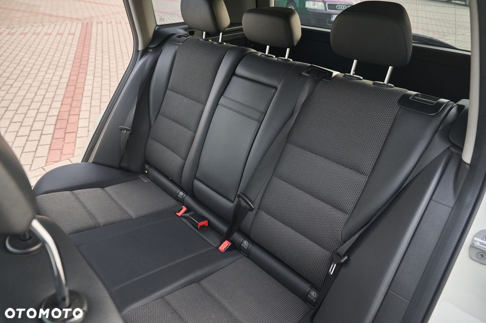 Mercedes-Benz GLK 220 CDI DPF 4Matic BlueEFFICIENCY 7G-TRONIC - 30