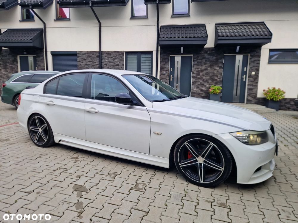 BMW Seria 3 - 1