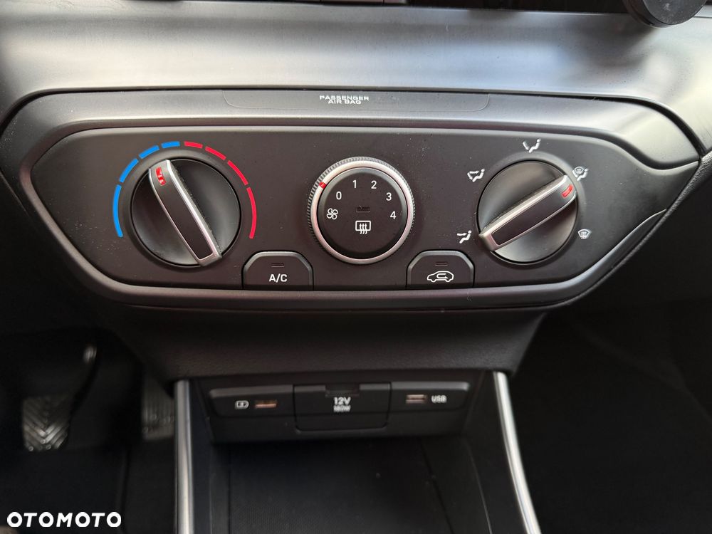 Hyundai Bayon - 17